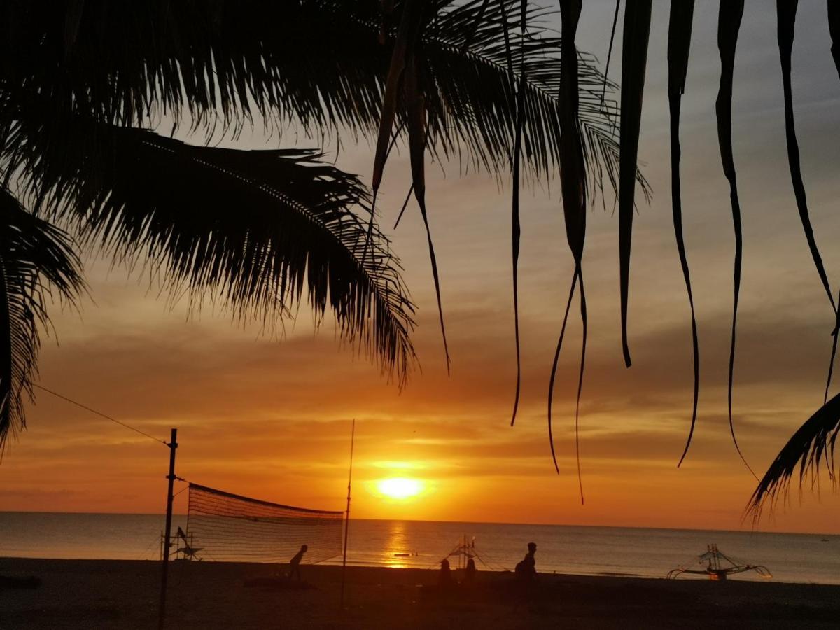 Sulu Sunset Beach Resort Nauhang Exterior photo